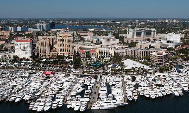 Ferretti Group al Palm Beach International Boat Show 2016 con una flotta di 7 yachts.