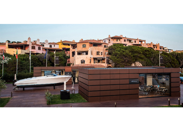 Riva in Sardinia with the Riva Brand Experience collection and two exhibitions.