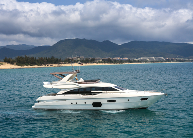 Ferretti Group in the spotlight at the Singapore Yacht Show 2015